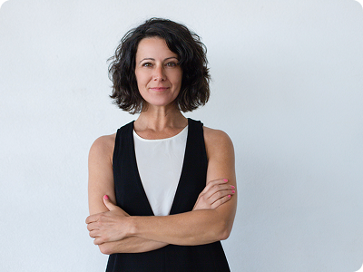 Esperta di trading di Nalviros